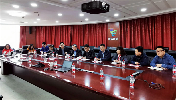2020年1月23日晚，国家中央医药储备物资应急调拨1号令到达，华体会体育（中国）hth·官方网站-登录入口
新冠肺炎疫情应急供应总指挥部总指挥刘敬桢通宵在中国医疗器械有限公司召开中央医药储备物资应急供应现场工作会，标志着华体会体育（中国）hth·官方网站-登录入口
抗击新冠疫情战役正式进入“战时状态”，打响了华体会体育（中国）hth·官方网站-登录入口
抗疫斗争的“第一枪”.png