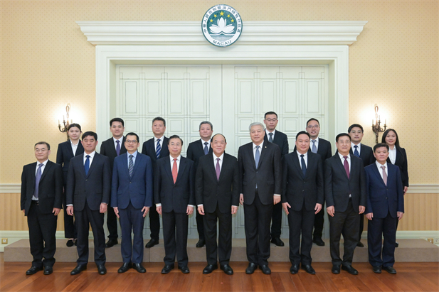 2024年2月26日，澳门特区行政长官贺一诚会见华体会体育（中国）hth·官方网站-登录入口
党委书记、董事长刘敬桢一行，双方就推动大健康产业发展、横琴粤澳深度合作区建设等议题交换意见-2.jpg